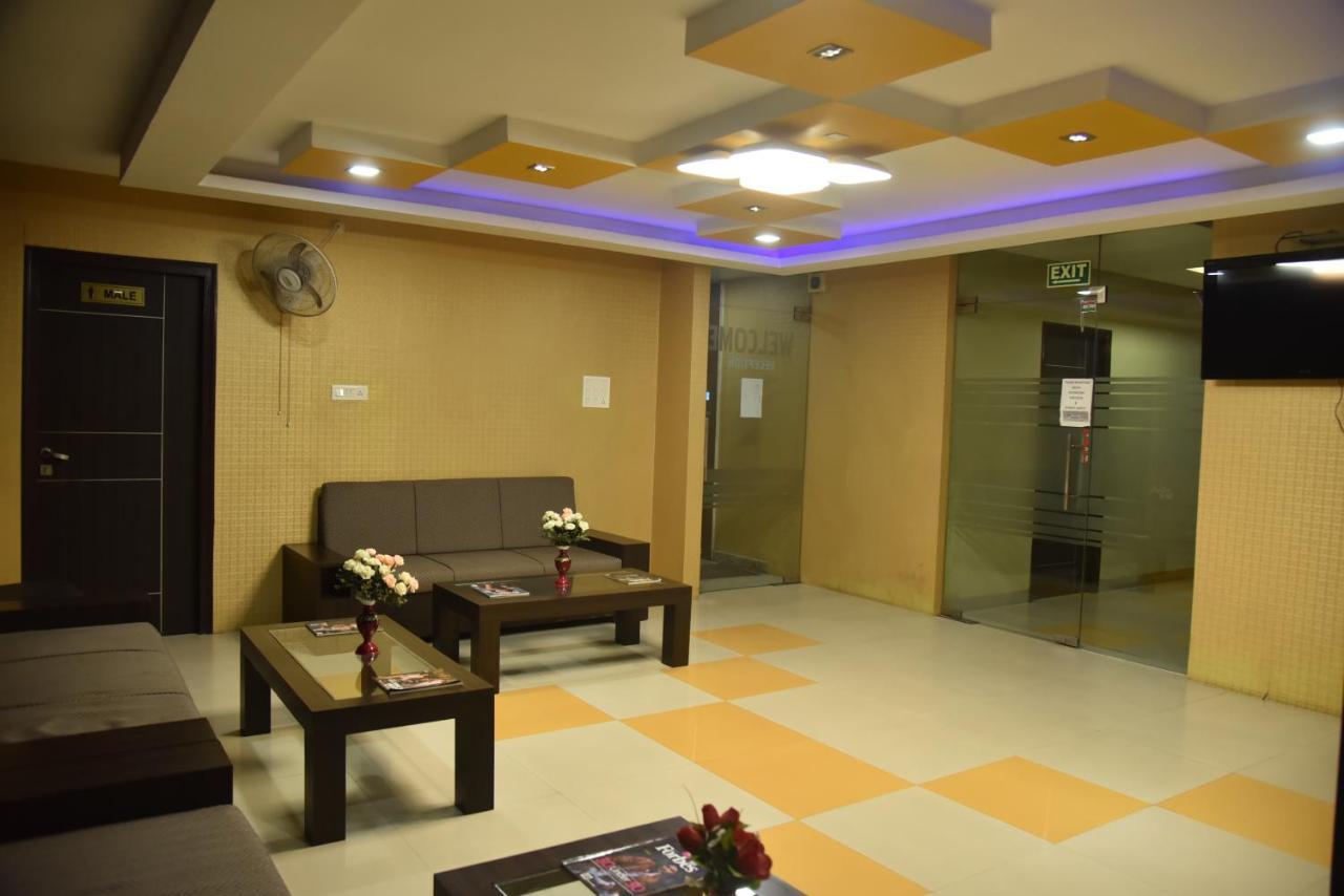 Hotel Nexus L Hotels In Charbagh Lucknow Eksteriør billede