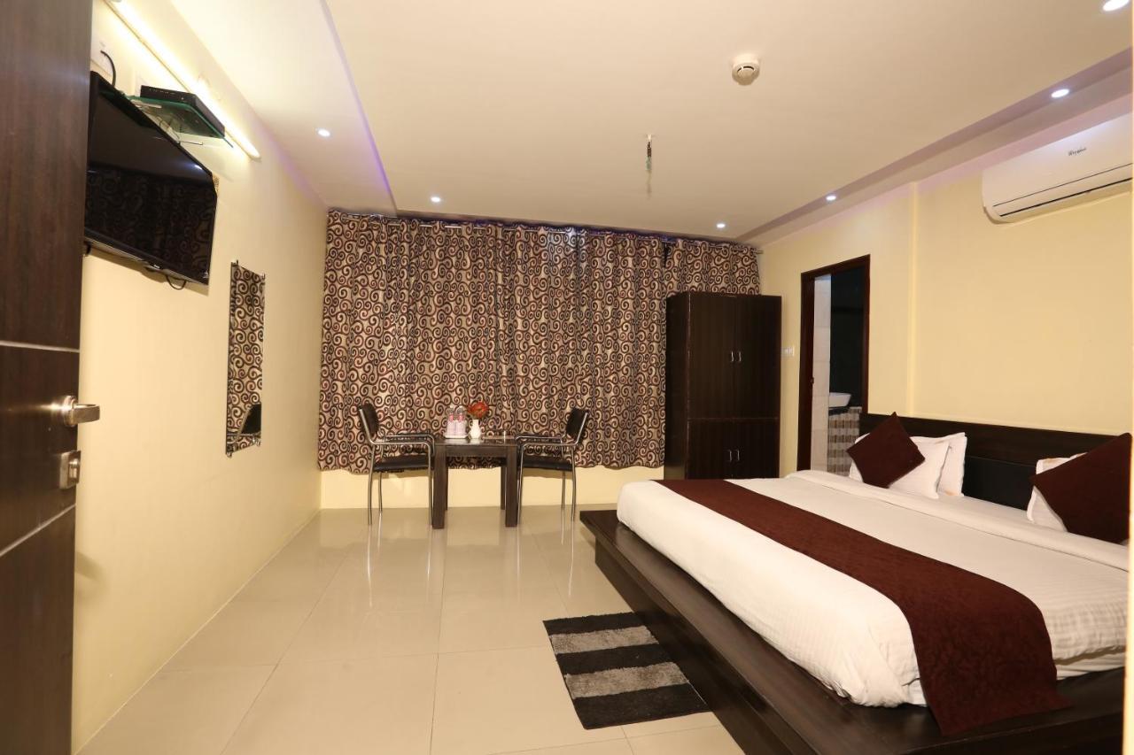 Hotel Nexus L Hotels In Charbagh Lucknow Eksteriør billede