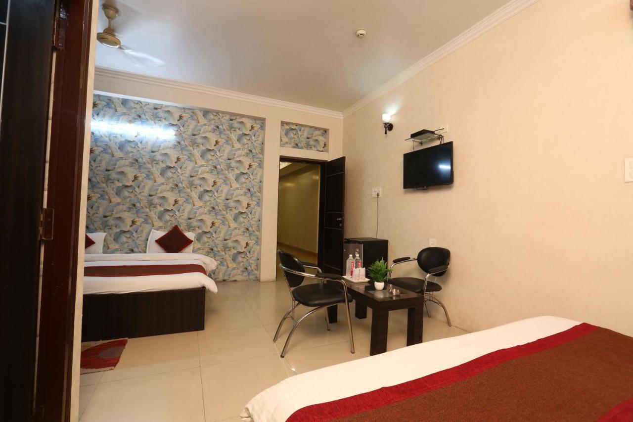 Hotel Nexus L Hotels In Charbagh Lucknow Eksteriør billede