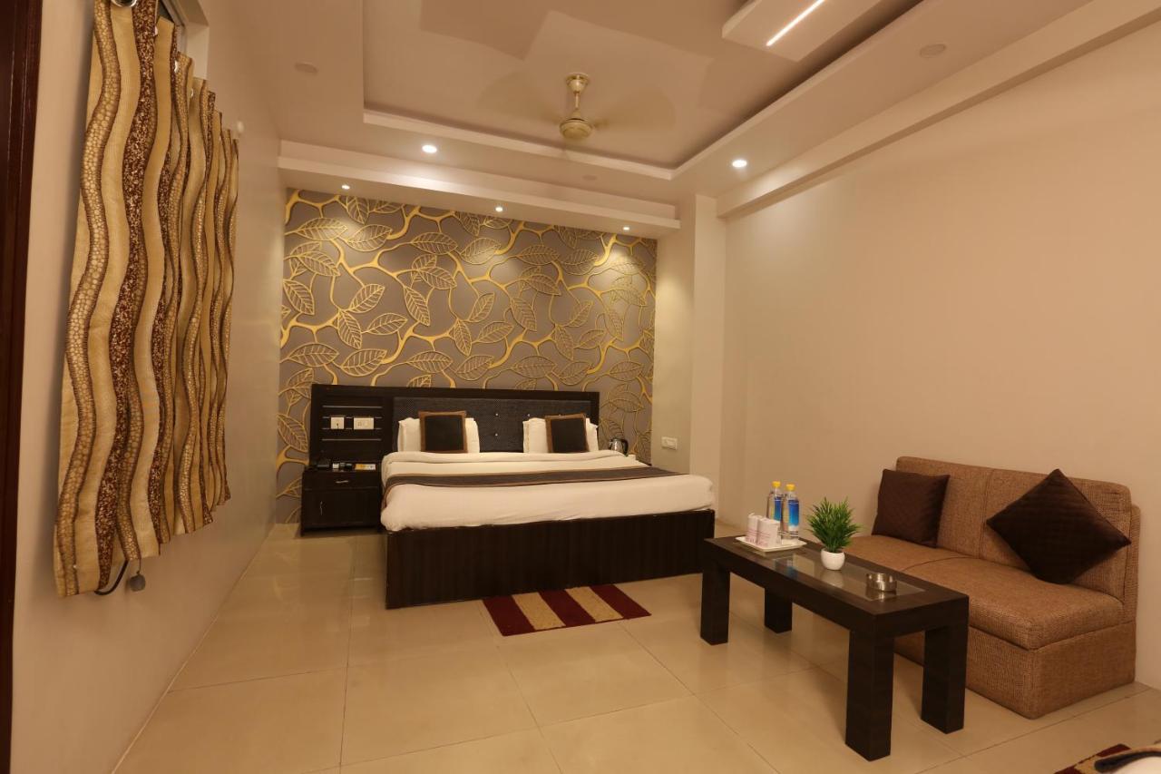 Hotel Nexus L Hotels In Charbagh Lucknow Eksteriør billede